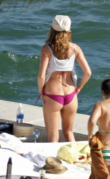 おばあちゃんの巨乳OnlyFans ベスト 画像