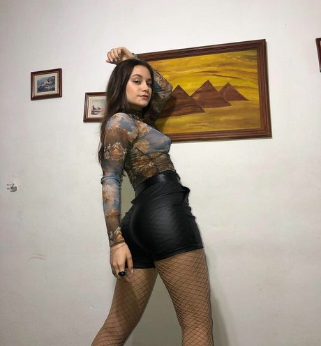 ラフなOnlyFans セクシー裸 ギャラリー