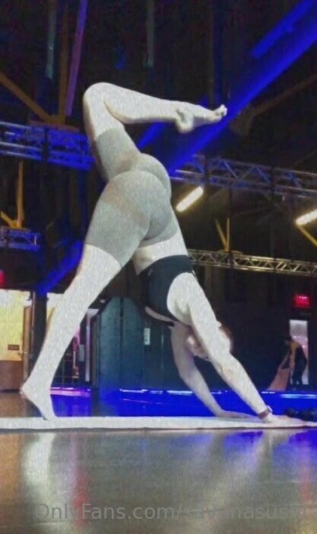 Savanasushii セクシーモデル ギャラリー