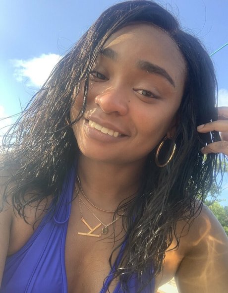 DefinedByKy 完璧なスター 写真