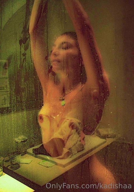 kadishaa ヌード女優 ギャラリー