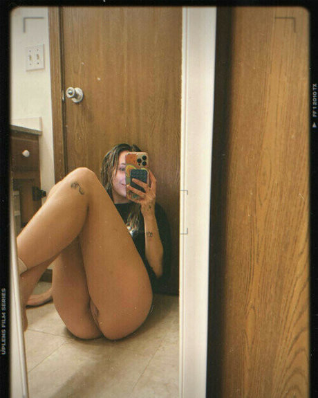 小柄なアマチュアOnlyFans 美しい 画像