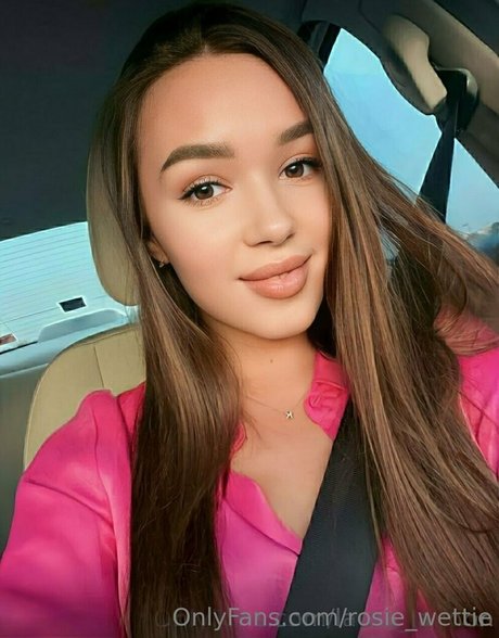 ブロンドオンリーファン セクシーヌード 画像