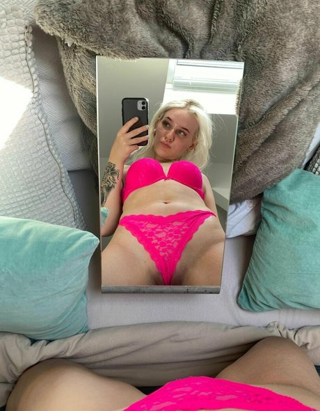 cuteemii ポルノスター セクシー 写真