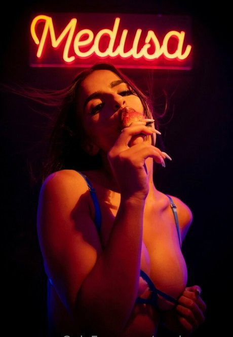 medusacero スターセックス 写真