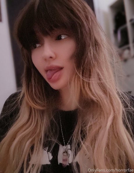 lewdfaerie 無料女優 画像