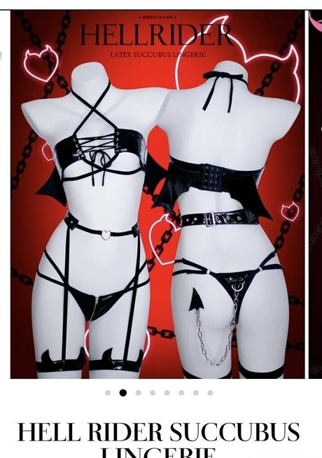 Silentprune ポルノスター 写真