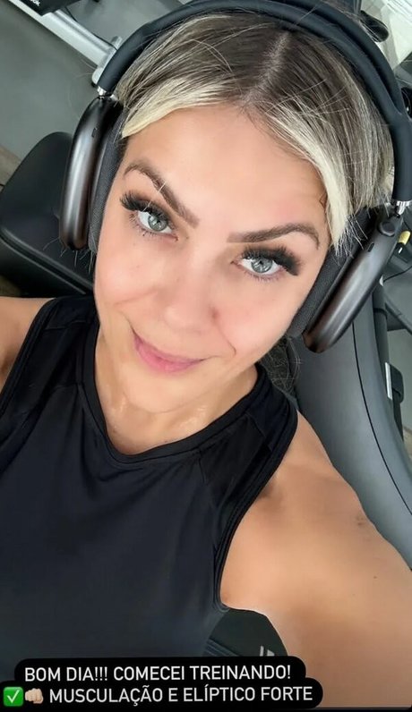 アジアのティーンオンリーファン ポルノ 画像