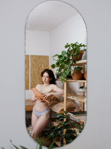 Stassybabich 裸のスター 写真