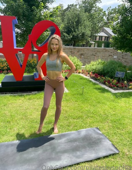 ぽっちゃりブロンドOnlyFans セックス アーカイブ