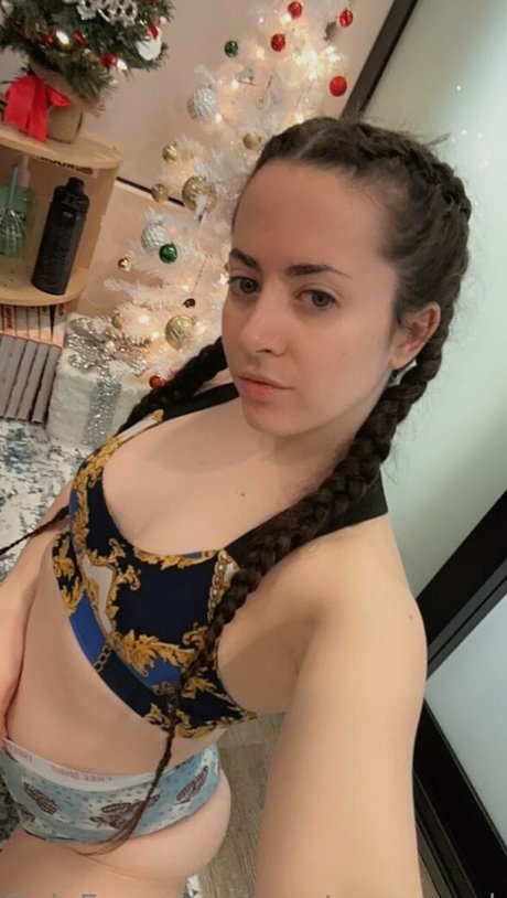 Courtney Sanderson profile image