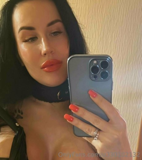 lusty queen スター 写真