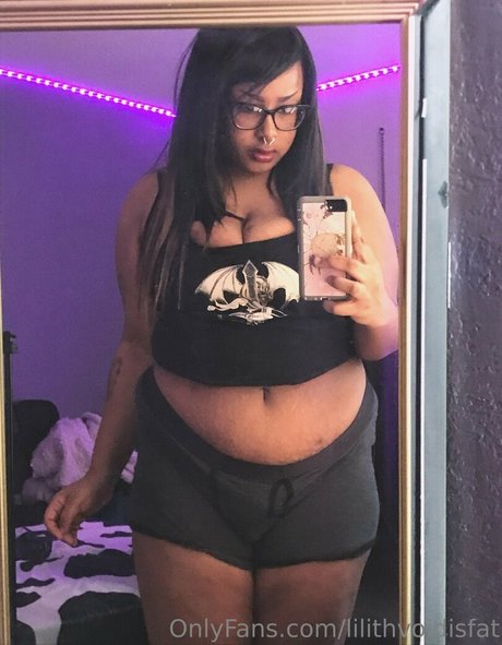 lilithvoidisfat セクシーモデル 画像