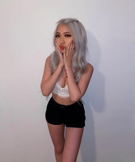 angelaa bxby ポルノスター 素敵 画像