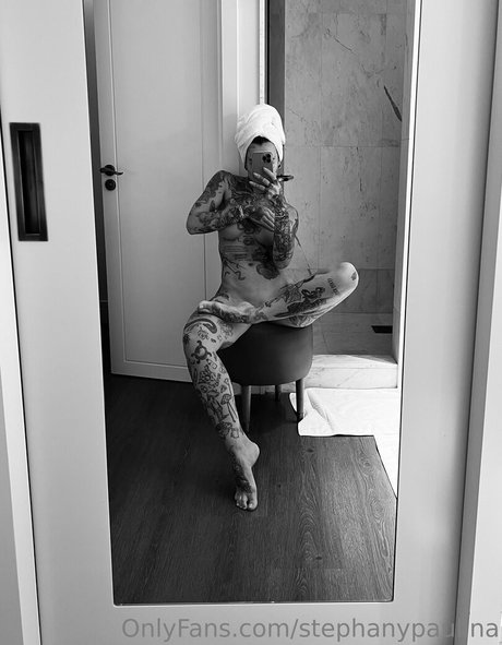 Stephanie Paul ポルノスター ヌード アーカイブ