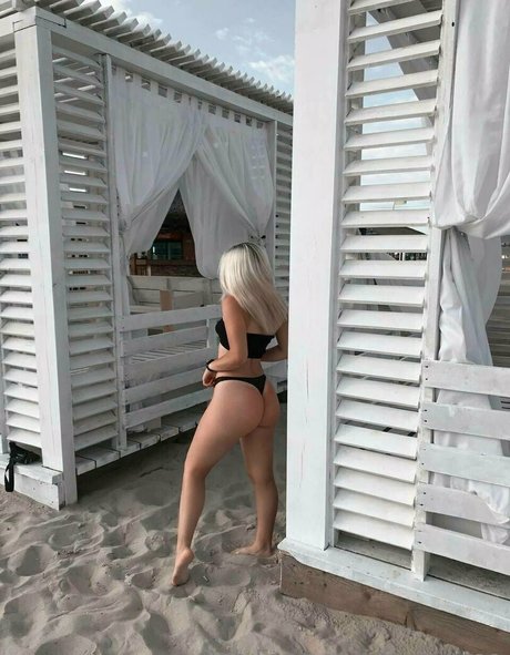 シャワーヌードOnlyFans アートヌード 画像