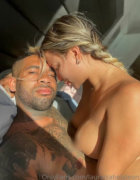 Laura Isabel Leon top profile image