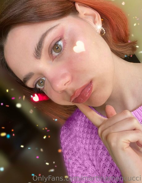 客室乗務員 OnlyFans 無料xxx 画像