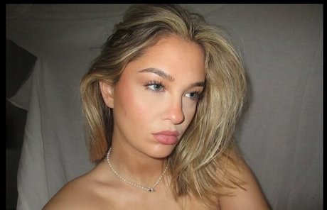 サッカーママOnlyFans 美しい 画像