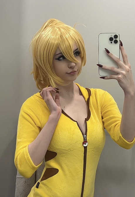 emiki28 ポルノスター アート アーカイブ