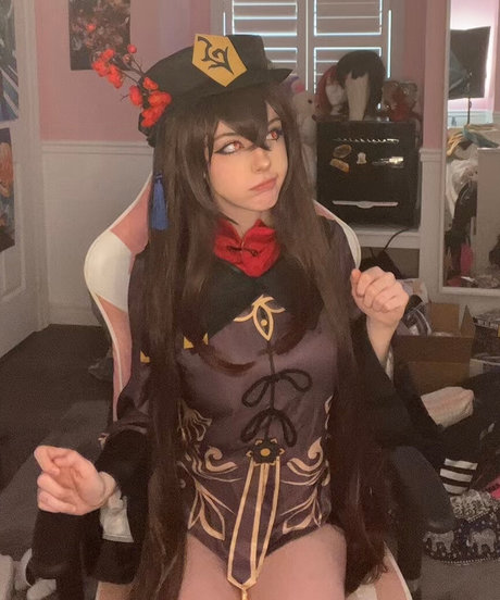 小柄なBBC OnlyFans アダルト 写真