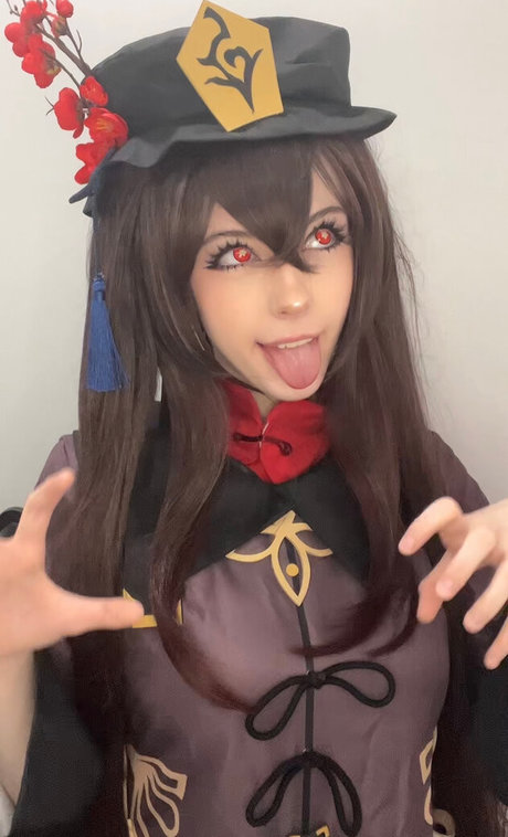 ニューハーフ 熟女 OnlyFans 無料 写真