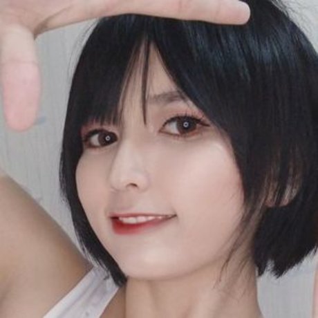 Rue cosplayer 完璧な女優 写真