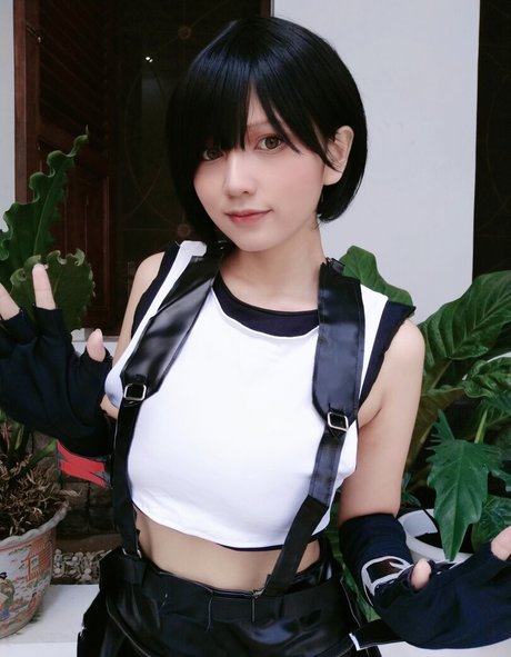 黒檀の小人OnlyFans 可愛い ギャラリー