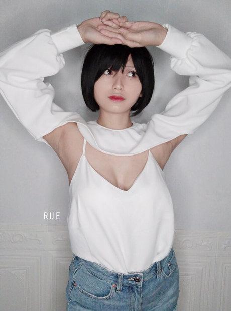 Rue cosplayer アダルトスター 画像