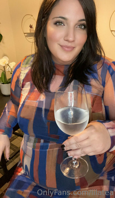 lilatea ポルノ女優 写真