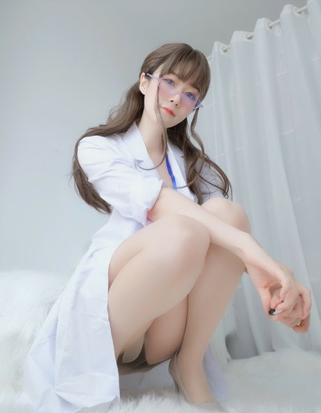 そばかすOnlyFans ホット 画像