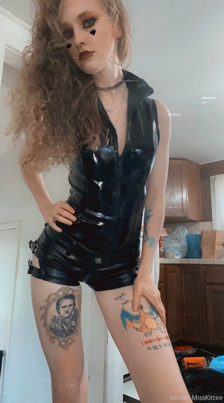 model misskittee92 高品質スター 画像