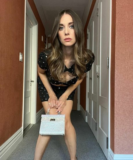 Alison Brie ポルノモデル ギャラリー