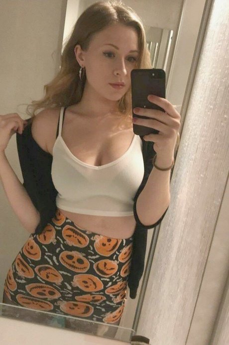 yaboielina ポルノスター 写真