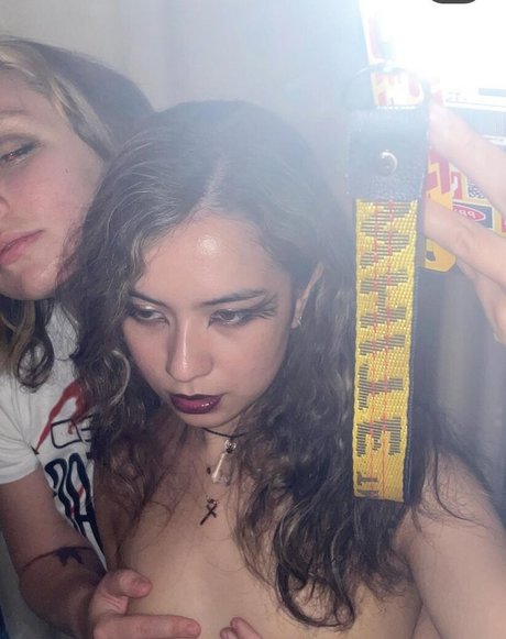 Mia Kerin ポルノスター 写真