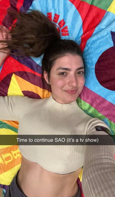 Rachel Levin ヌードスター 画像