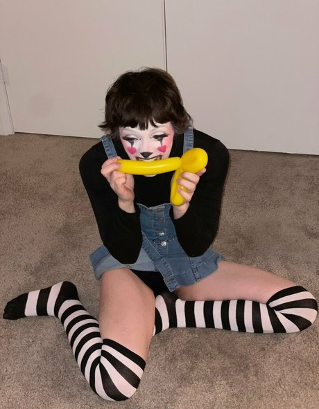 OnlyFansを無効にしました ヌード アーカイブ