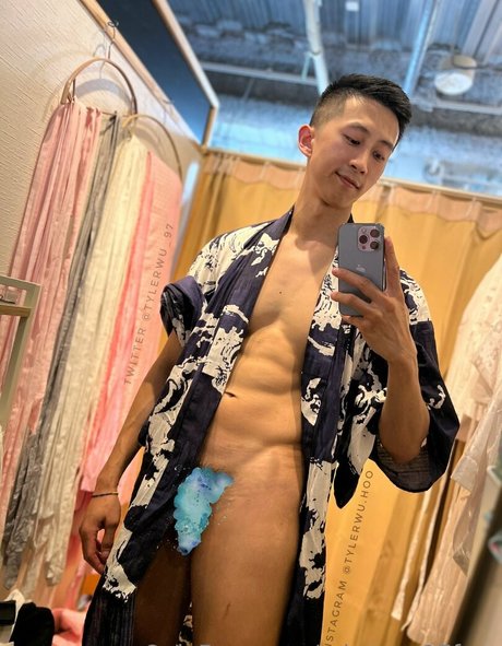 tylerwu 97free トップスター 写真