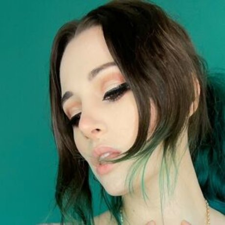 itskaylaerin ポルノモデル ギャラリー