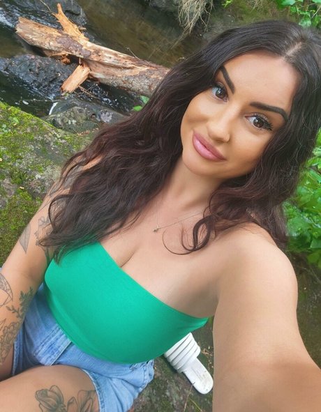 ニューハーフ 熟女 OnlyFans 美しいポルノ 写真