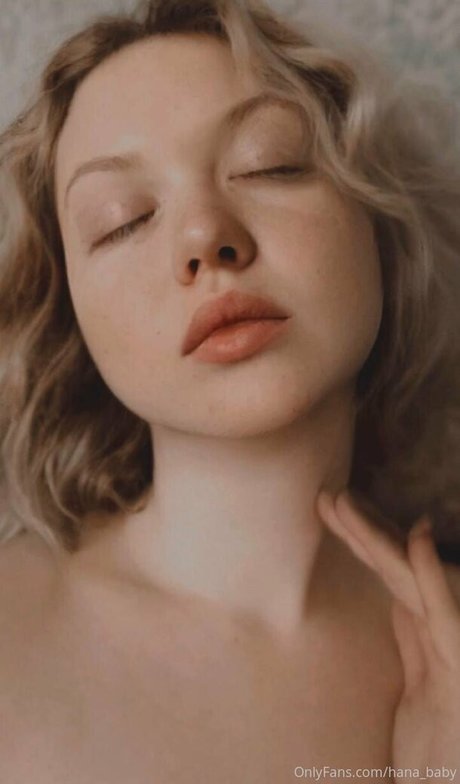 美しい足 OnlyFans セクシーヌード 写真