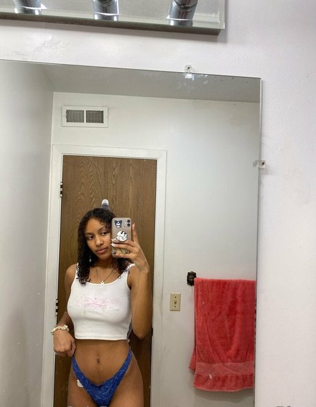 kourtneyrose7free ポルノスター 美しい 画像