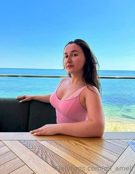 アジア人のアナルオンリーファン 美しい 写真