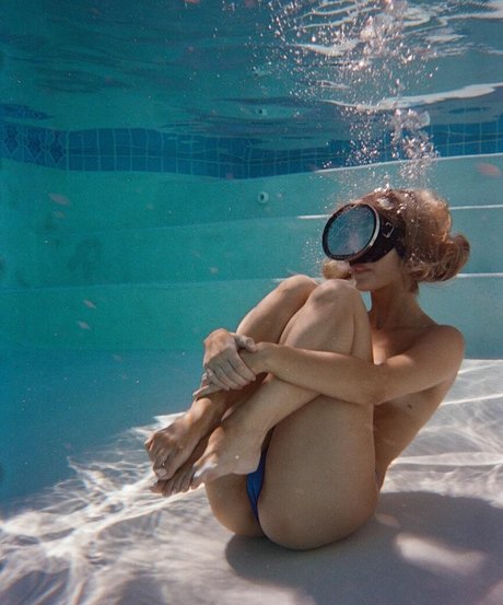 Marie Tomas 無料のスター ギャラリー