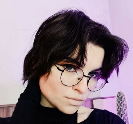 Tank Girl エロティックなポルノスター 写真