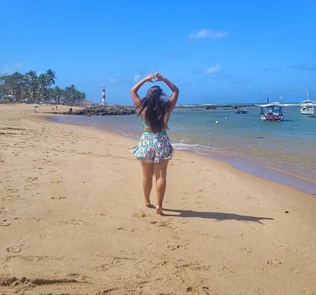 Thais Nakaguma アート女優 写真