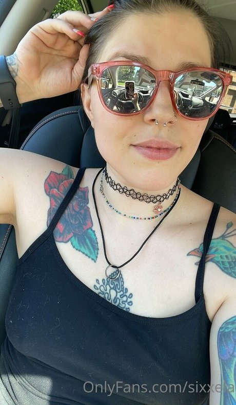 フラットオンリーファン セックス 画像