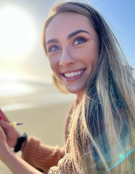 mikeaveryxxx トップスター アーカイブ