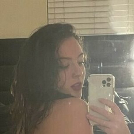 Hailee Schwartz スター xxx 写真