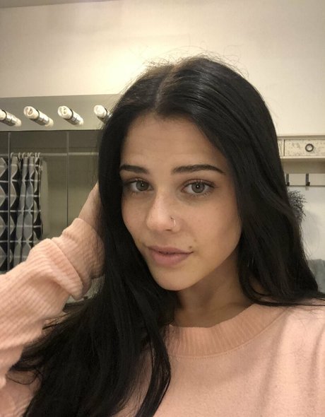 cassidy17 スター ヌード 写真